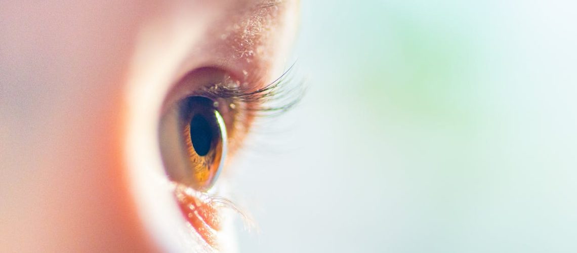 Vision : que voit bébé pendant ses premiers mois de vie ?